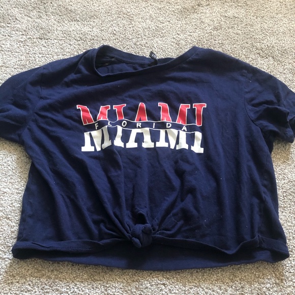 Tied tee - Picture 1 of 1